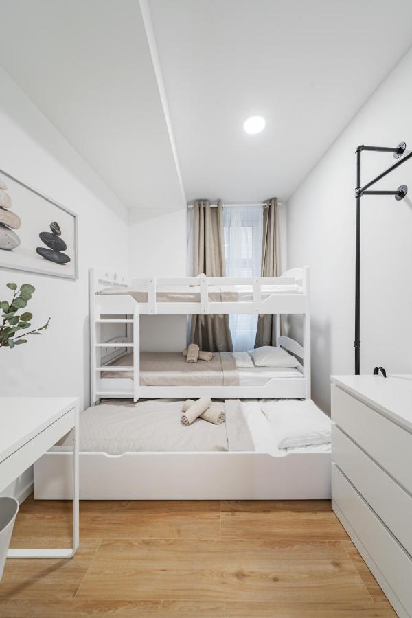 Central City Rooms By Home2 Vienna Exterior photo
